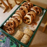 Pausenverkauf der Drittklässler erfolgreich gestartet Pausenverkauf der Drittklässler erfolgreich gestartet